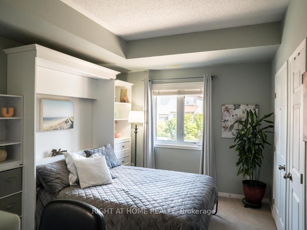 Photo 13 of 68 Sternes Private, Ottawa, Springridge/East Village — HOMEH