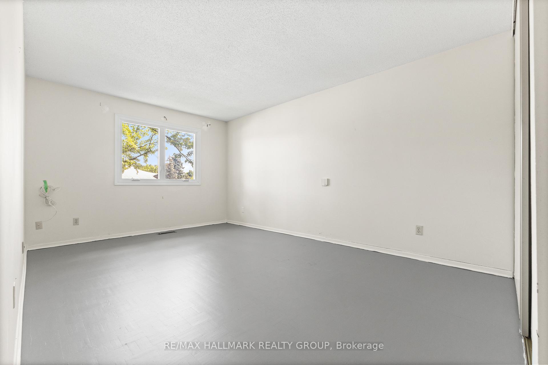 Photo 23 of 55 River Garden Private, Ottawa, Mooneys Bay/Riverside Park — HOMEH