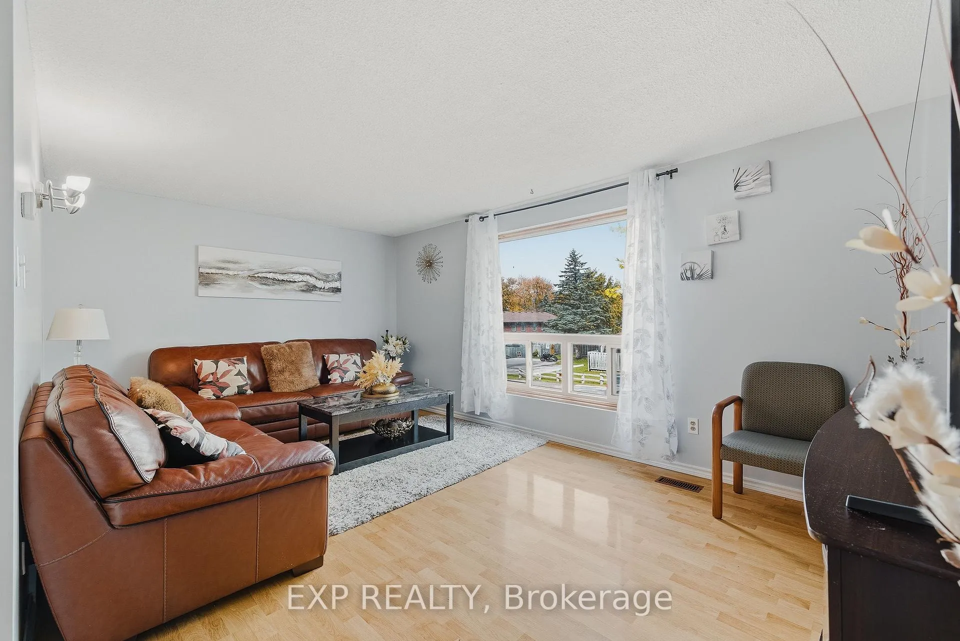 Photo 9 of Unit 69, 539 Willow Road, Guelph, Willow West/Sugarbush/West Acres — HOMEH
