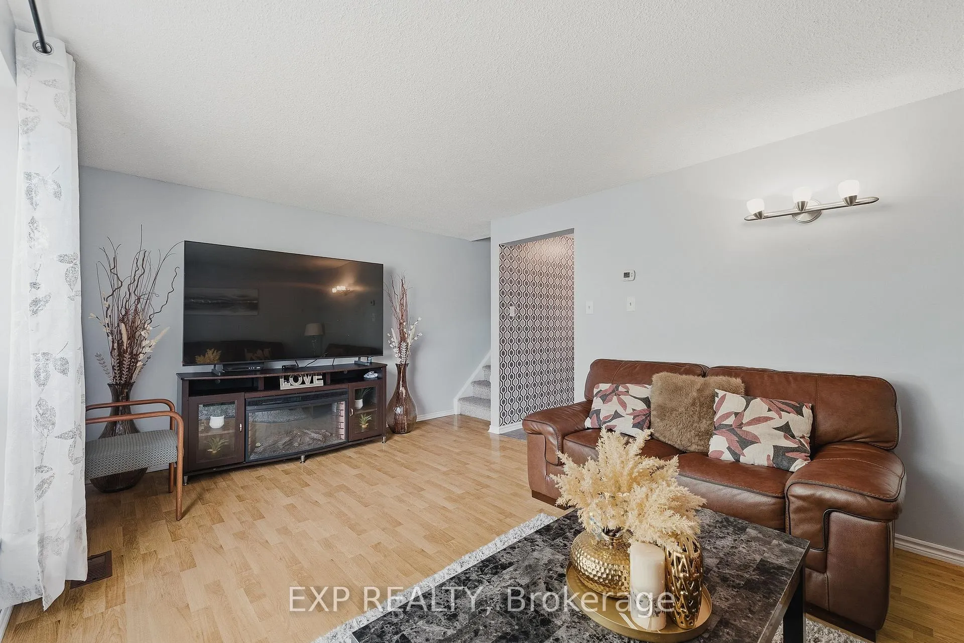 Photo 10 of Unit 69, 539 Willow Road, Guelph, Willow West/Sugarbush/West Acres — HOMEH