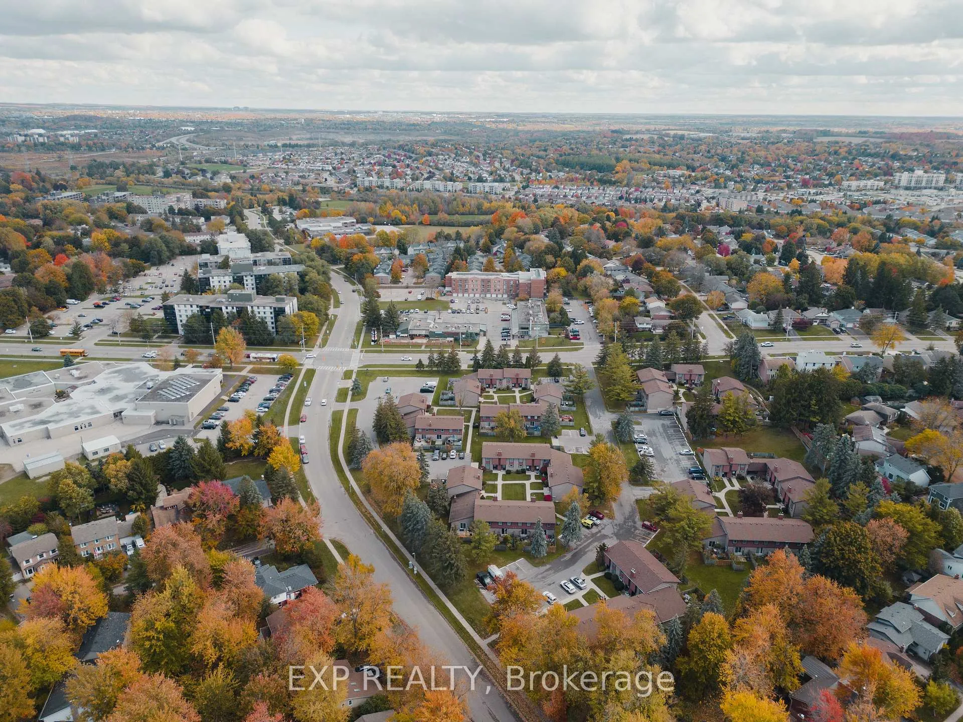 Photo 23 of Unit 69, 539 Willow Road, Guelph, Willow West/Sugarbush/West Acres — HOMEH