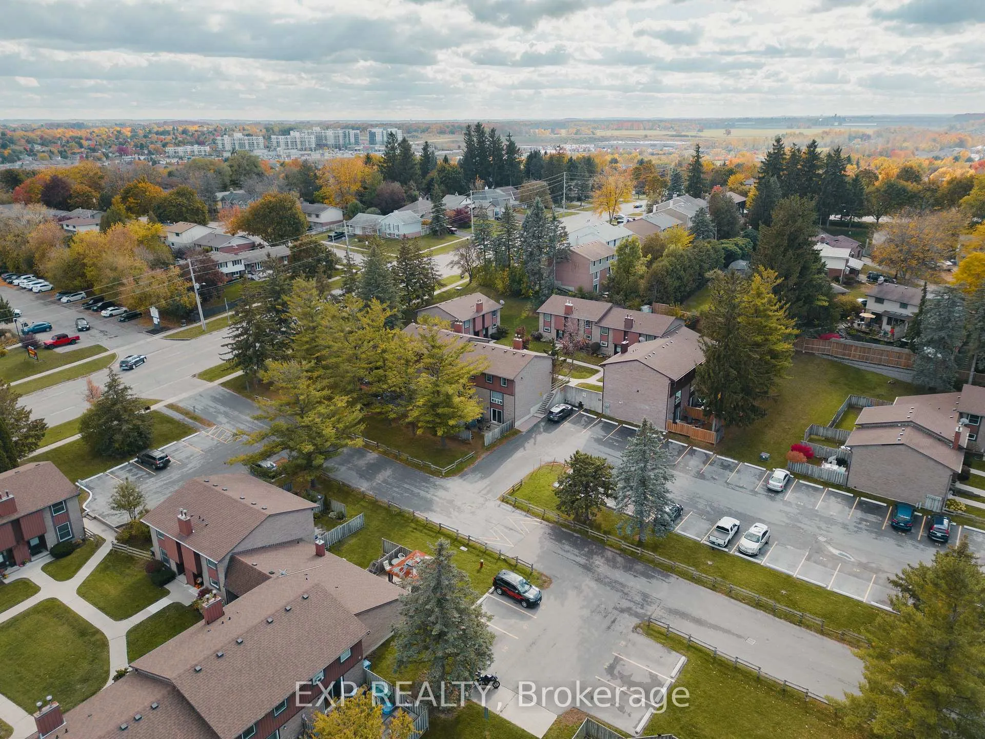 Photo 28 of Unit 69, 539 Willow Road, Guelph, Willow West/Sugarbush/West Acres — HOMEH