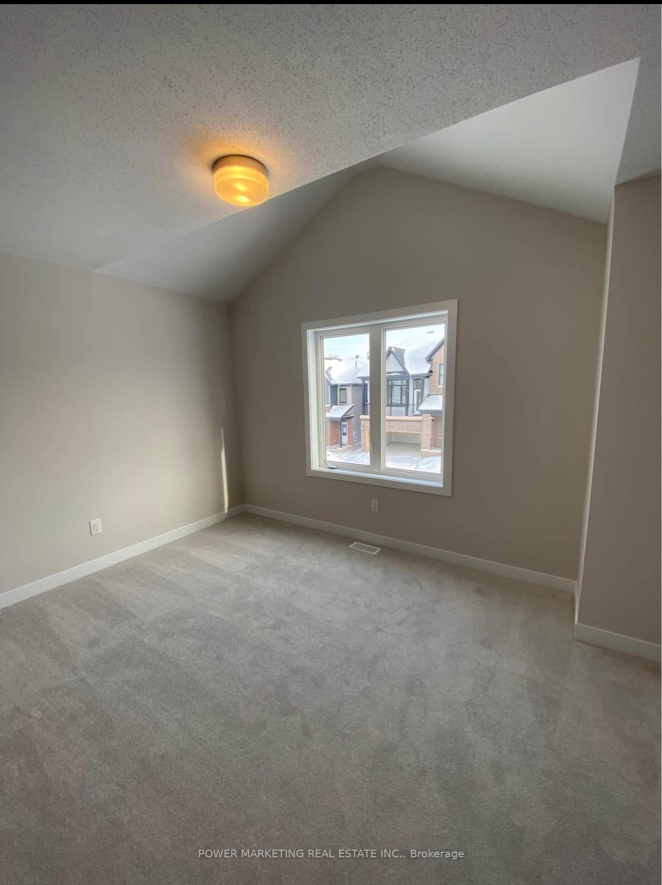 Photo 5 of Unit A, 264 Appalachian Circle, Ottawa, Barrhaven - Half Moon Bay — HOMEH