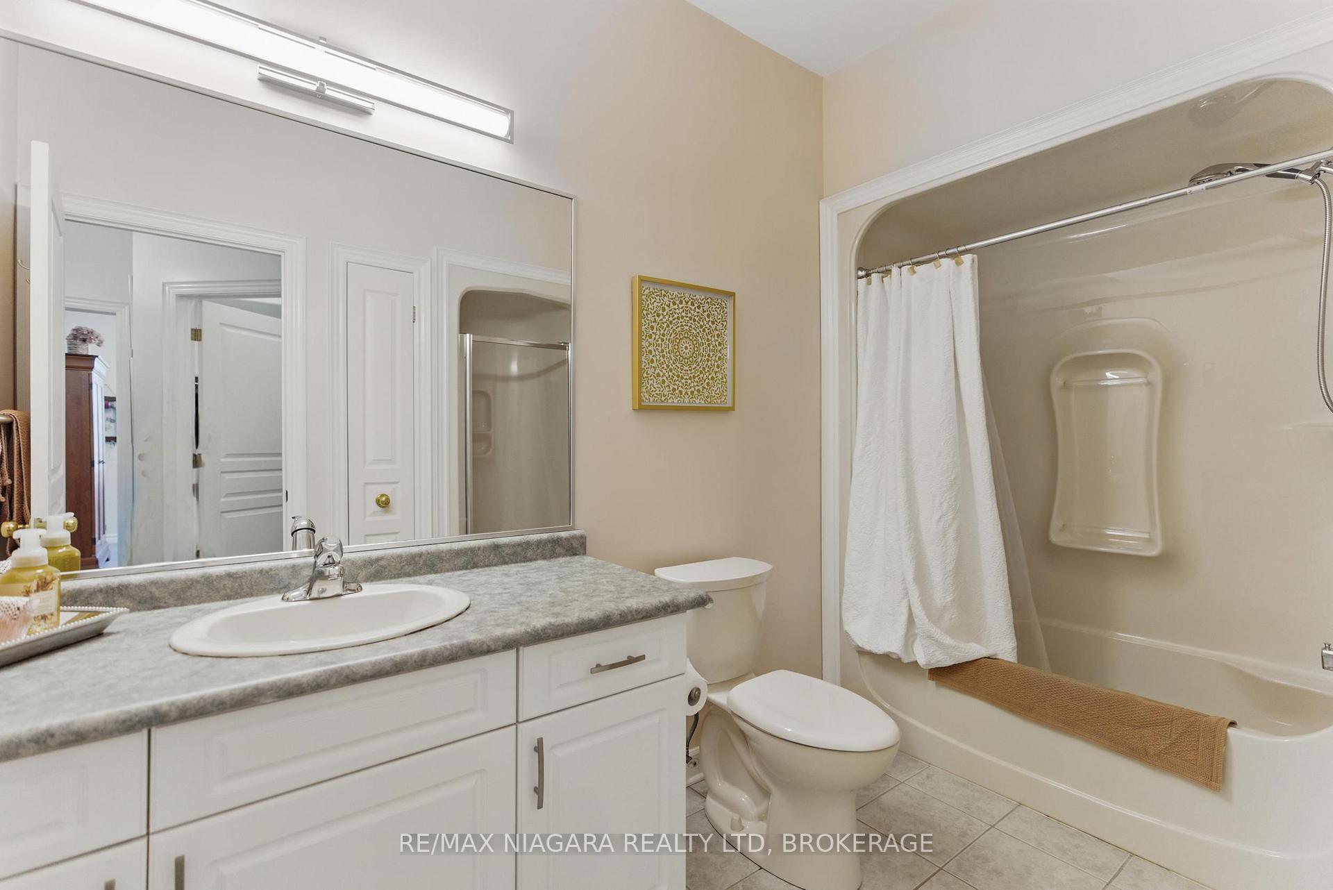 Photo 45 of Unit 18, 308 Queenston Street, St. Catharines, Oakdale — HOMEH