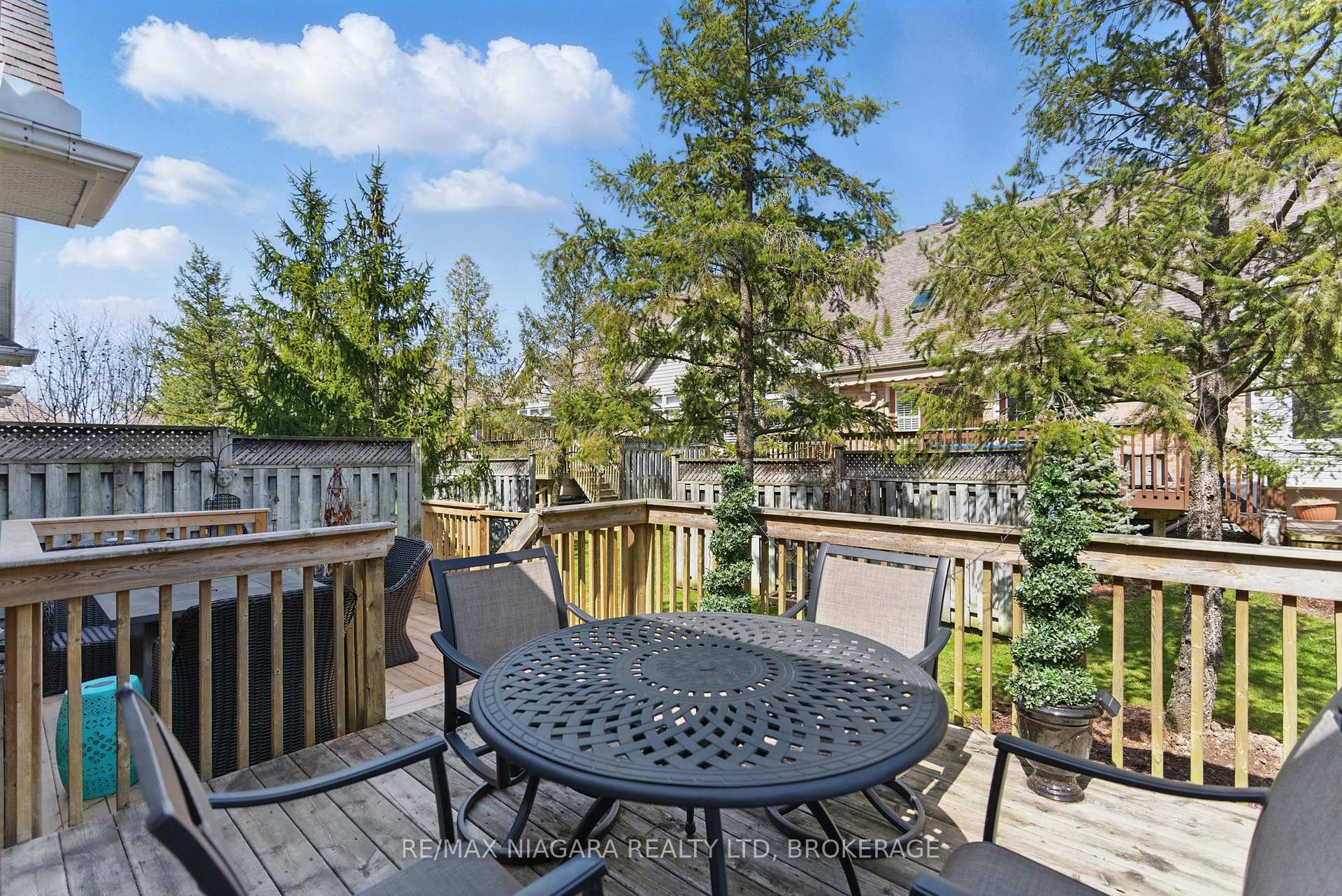 Photo 56 of Unit 18, 308 Queenston Street, St. Catharines, Oakdale — HOMEH