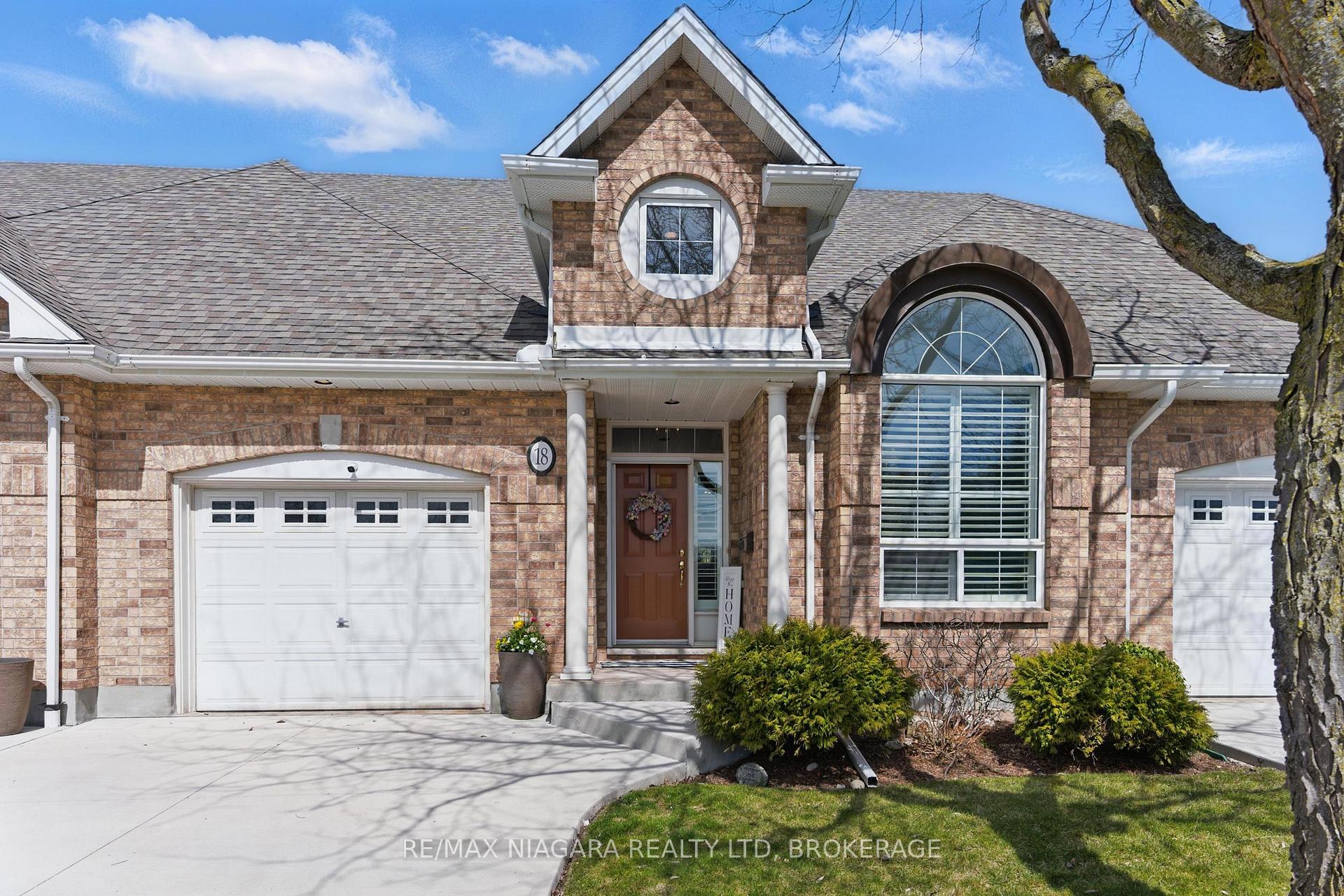Photo 2 of Unit 18, 308 Queenston Street, St. Catharines, Oakdale — HOMEH