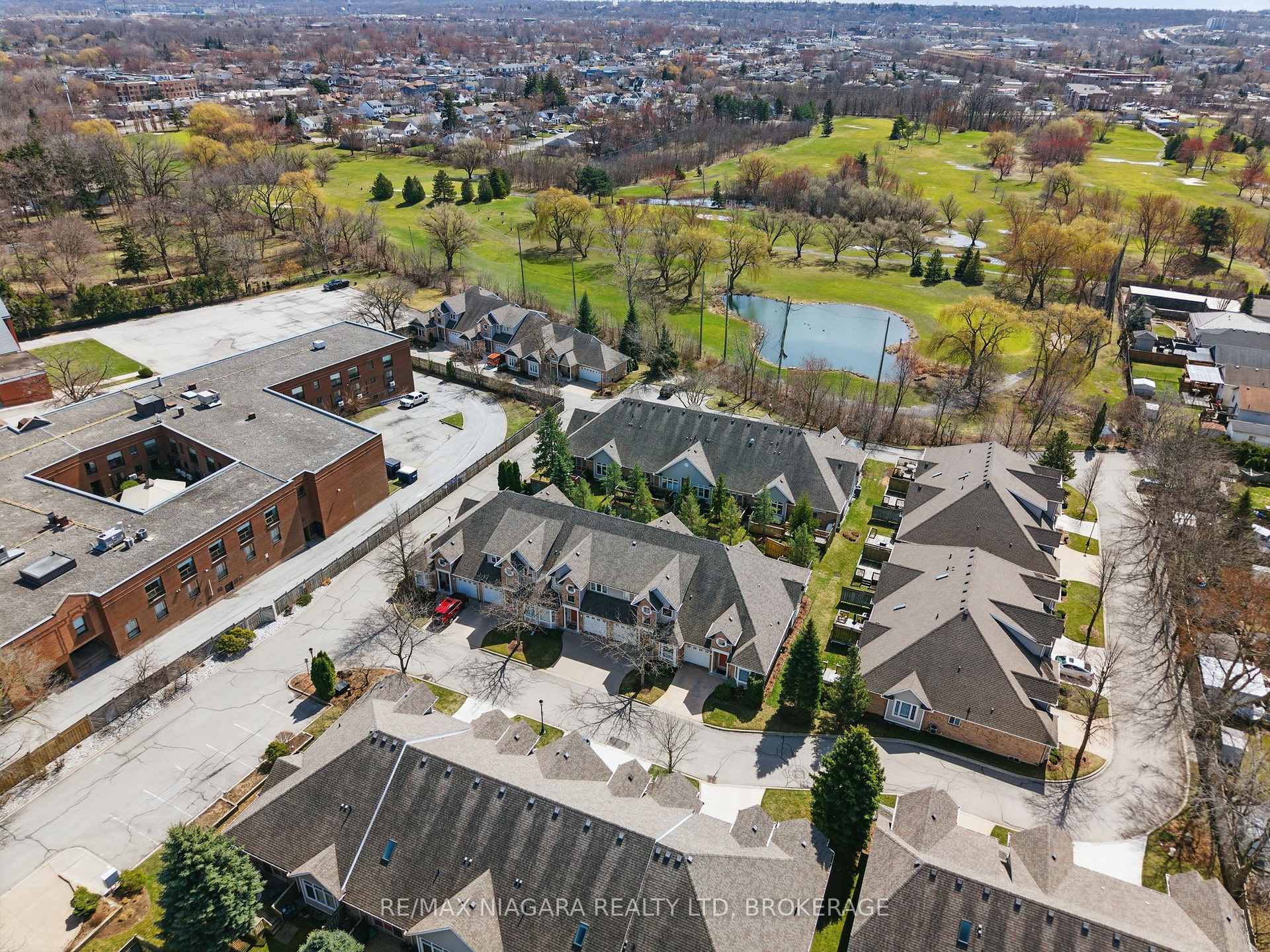 Photo 80 of Unit 18, 308 Queenston Street, St. Catharines, Oakdale — HOMEH