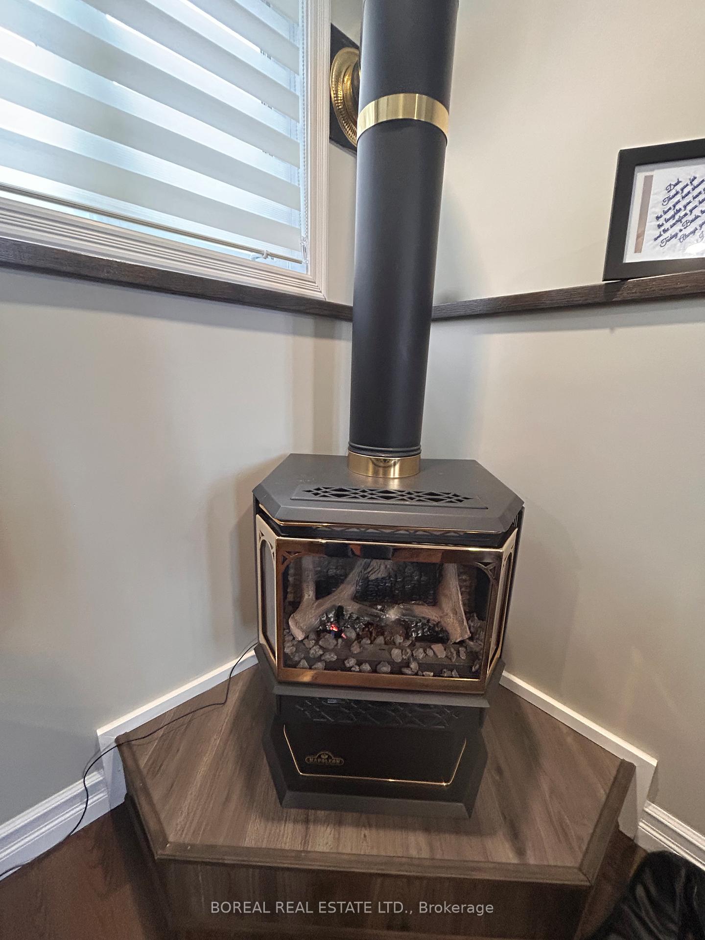 Photo 28 of 95 Alexandra Avenue, Cochrane — HOMEH
