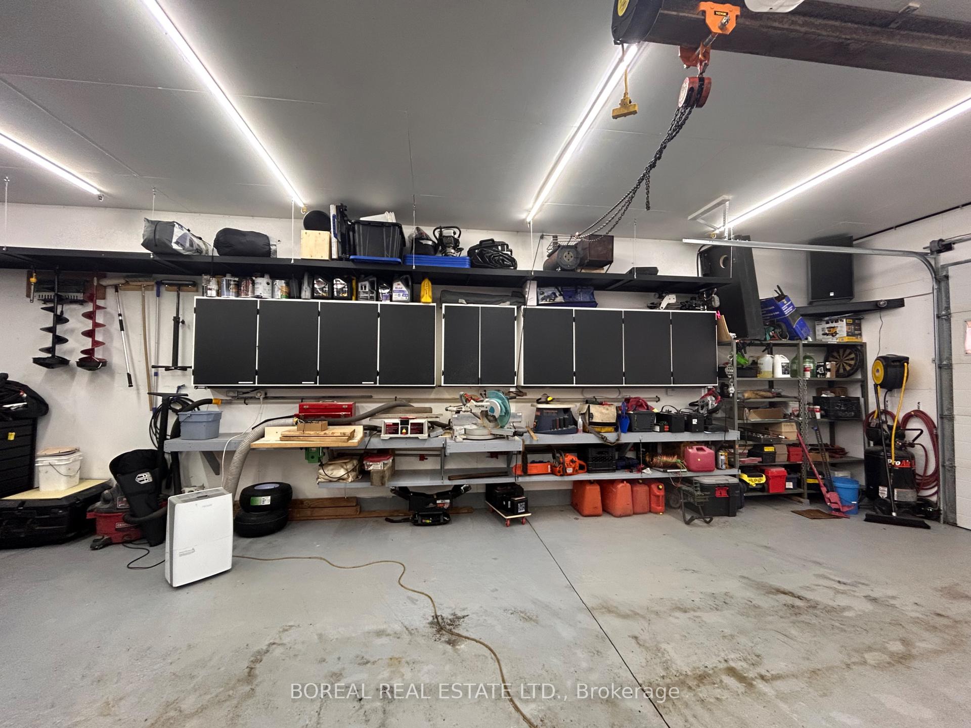 Photo 35 of 95 Alexandra Avenue, Cochrane — HOMEH