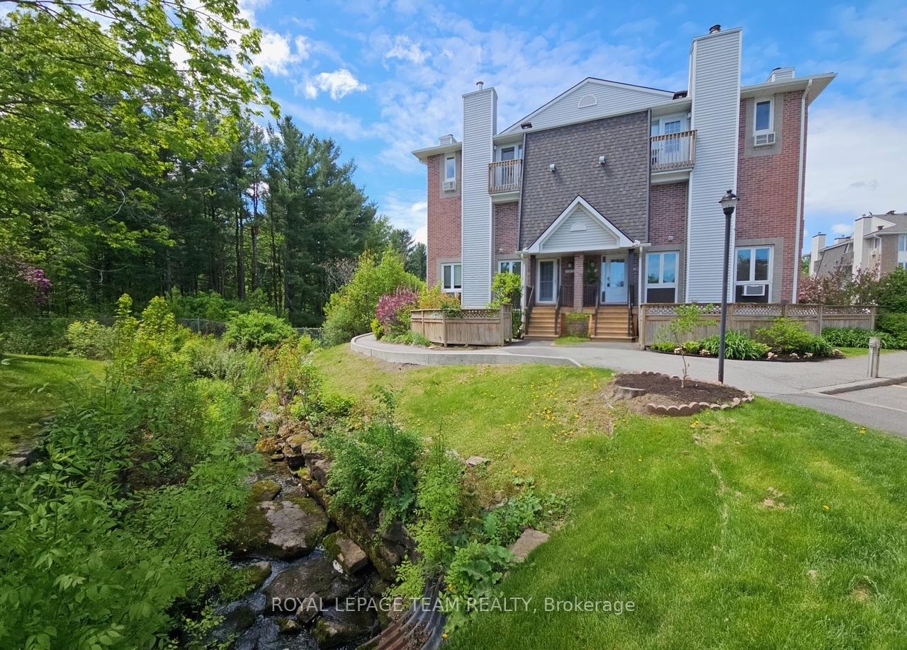 Photo 1 of Unit 5, 5 Timberview Way, Ottawa, Westcliffe Estates — HOMEH