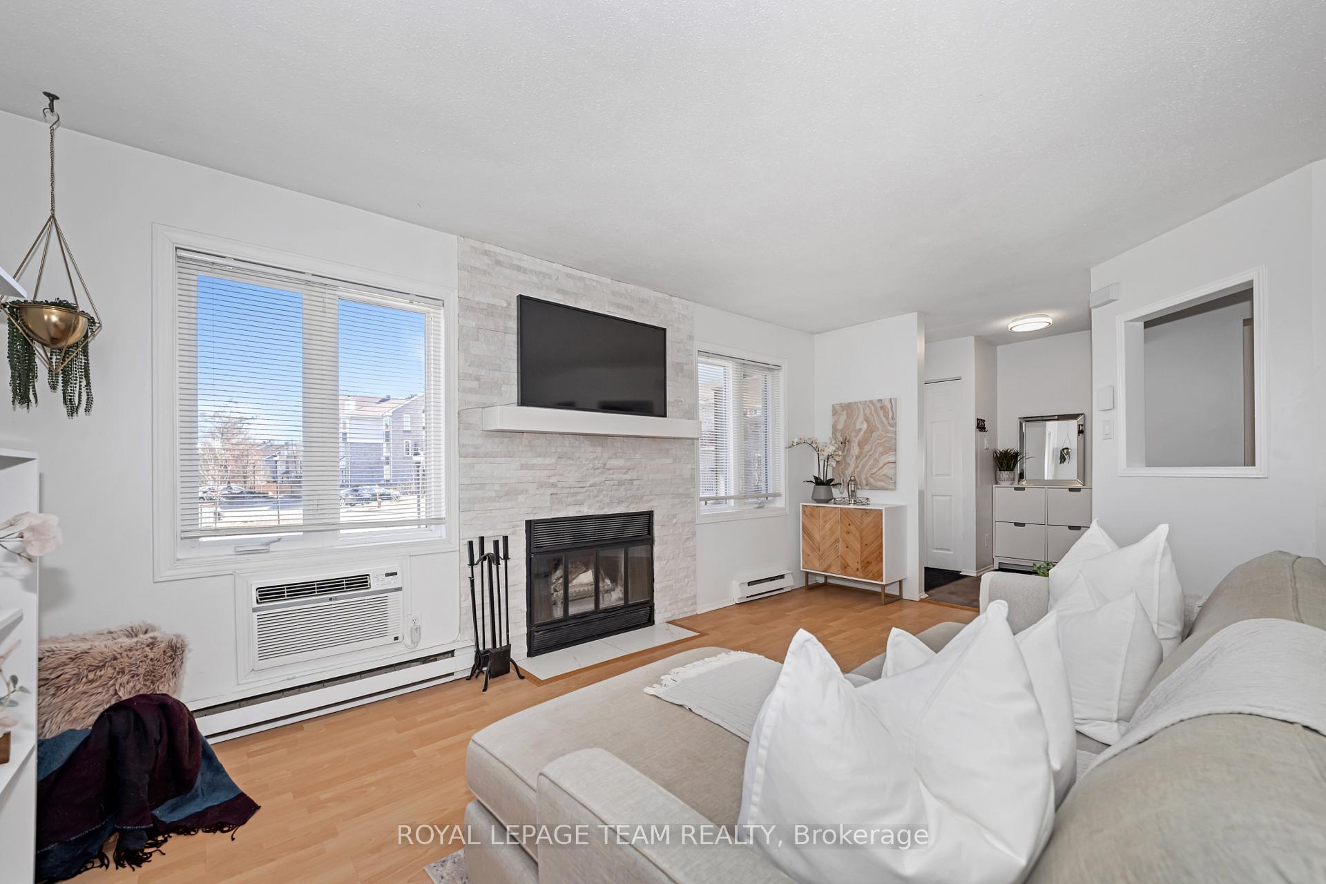Photo 9 of Unit 5, 5 Timberview Way, Ottawa, Westcliffe Estates — HOMEH