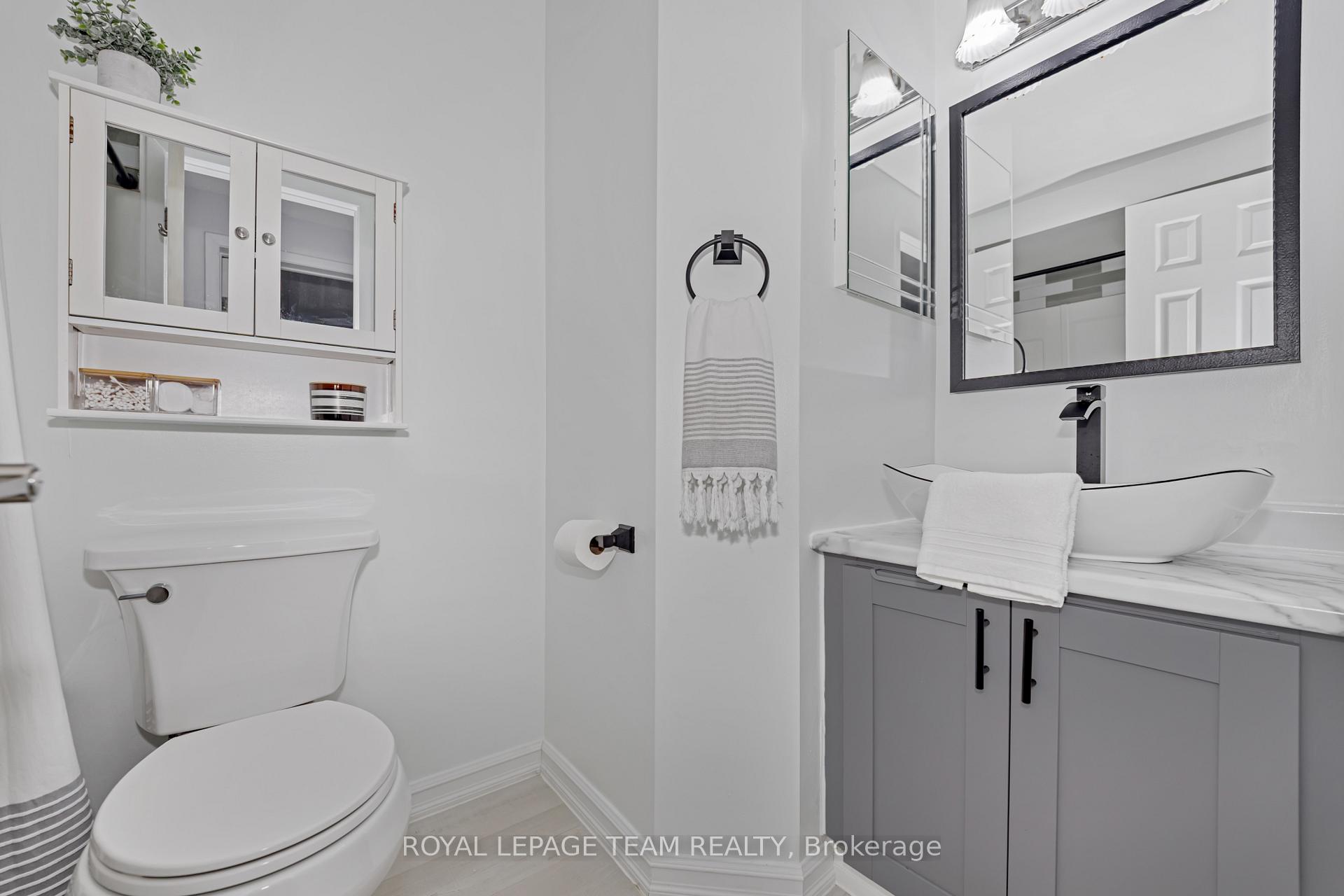 Photo 23 of Unit 5, 5 Timberview Way, Ottawa, Westcliffe Estates — HOMEH