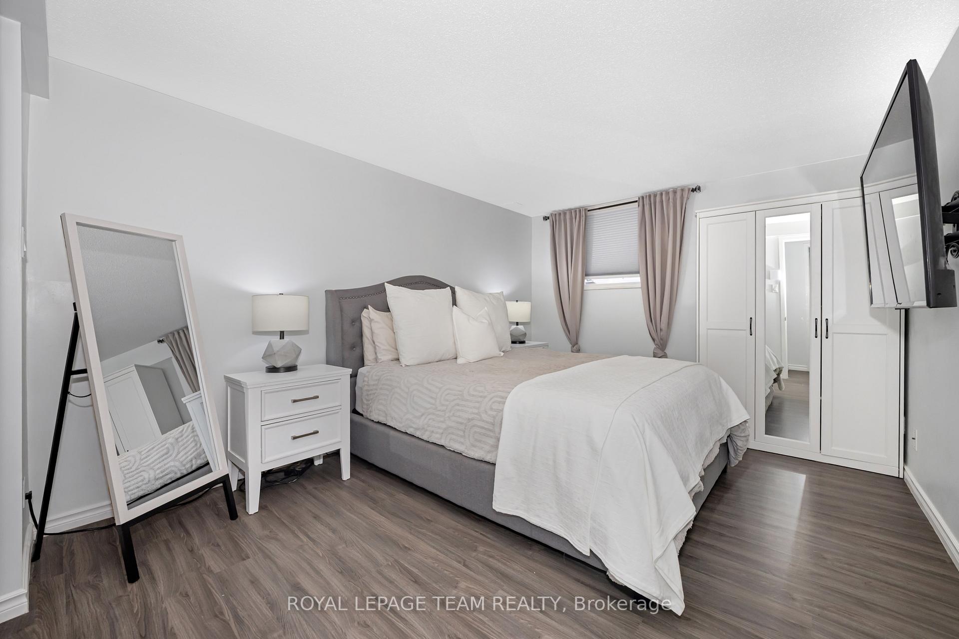 Photo 26 of Unit 5, 5 Timberview Way, Ottawa, Westcliffe Estates — HOMEH