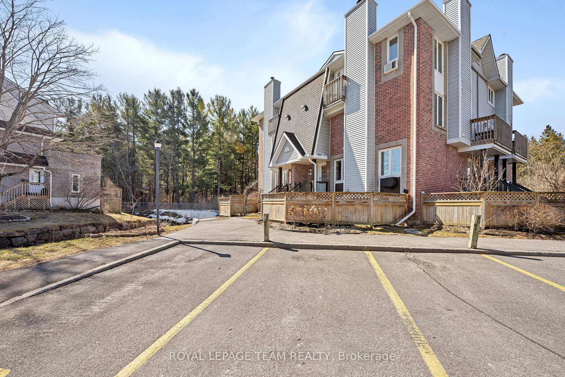 Photo 31 of Unit 5, 5 Timberview Way, Ottawa, Westcliffe Estates — HOMEH