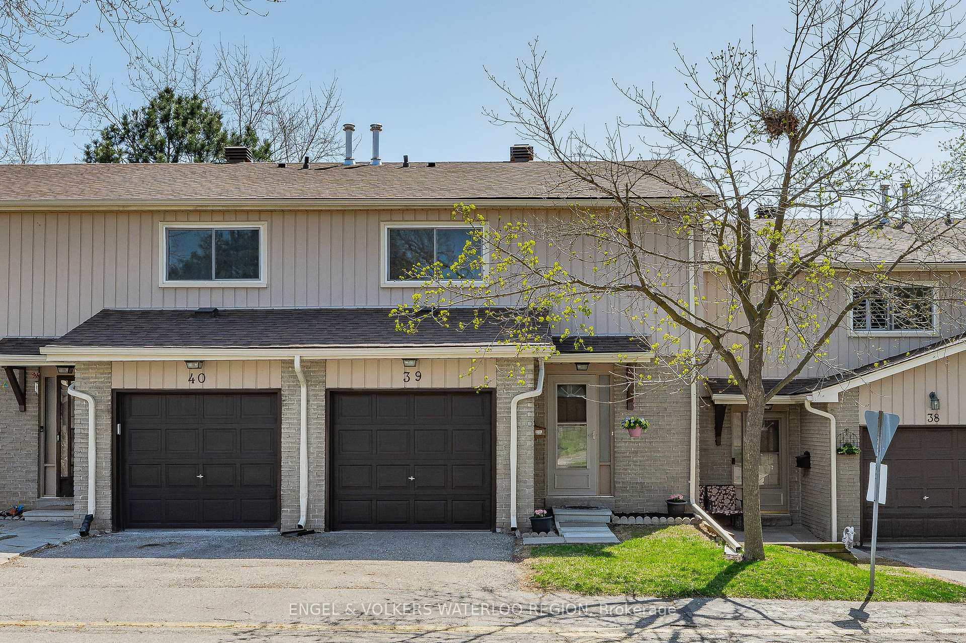Photo 1 of Unit 39, 51 Paulander Drive, Kitchener — HOMEH