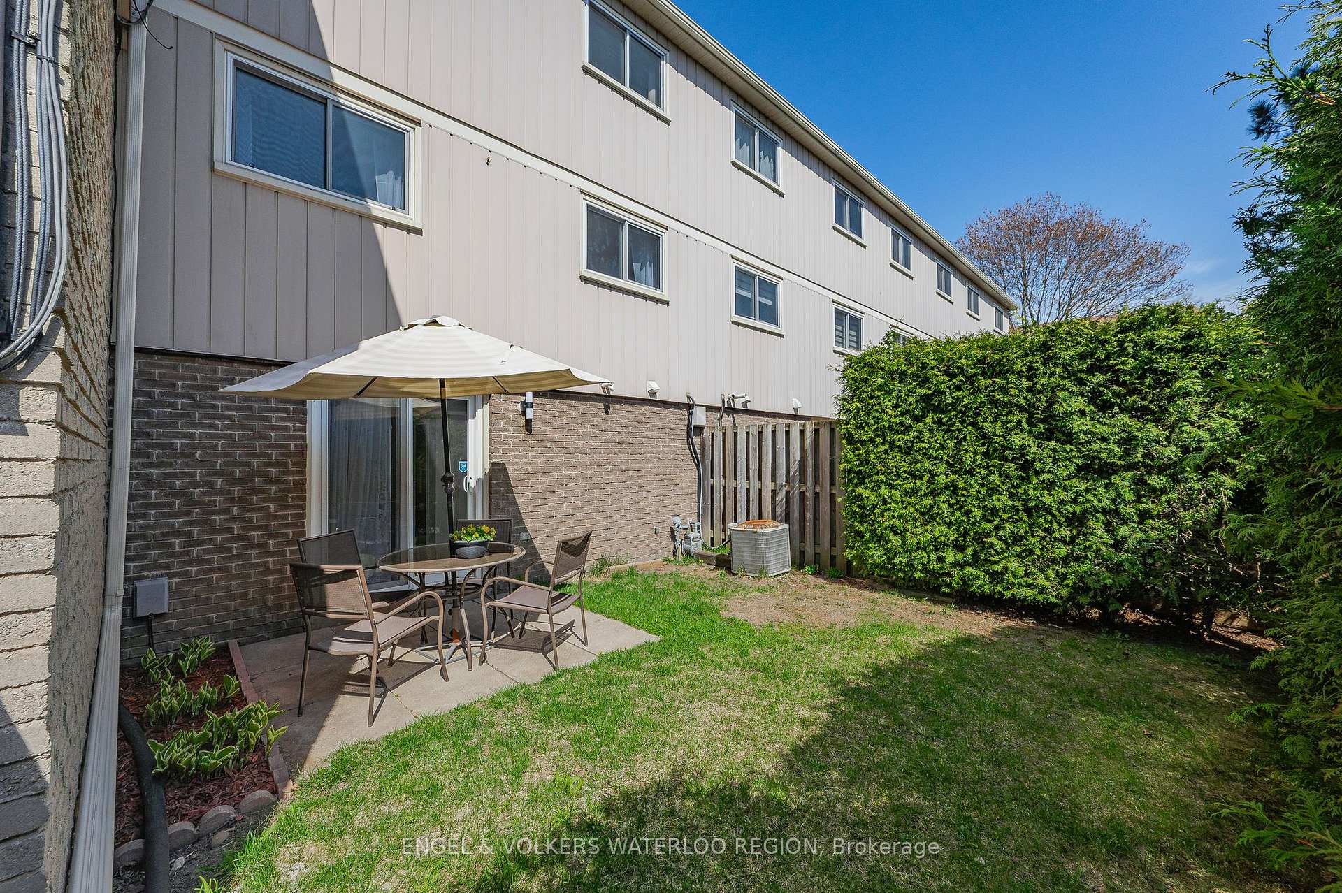 Photo 2 of Unit 39, 51 Paulander Drive, Kitchener — HOMEH
