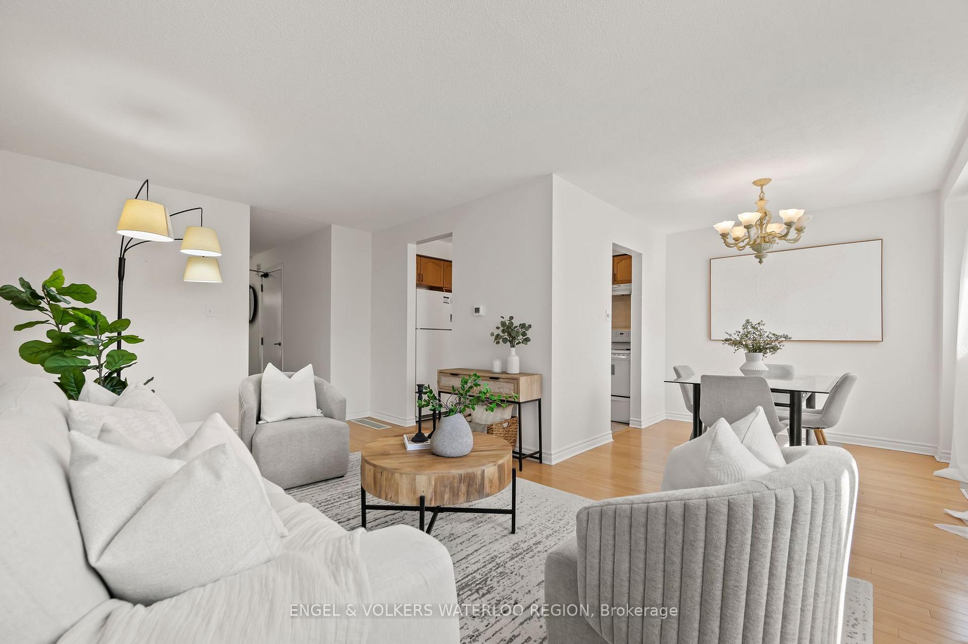 Photo 11 of Unit 39, 51 Paulander Drive, Kitchener — HOMEH