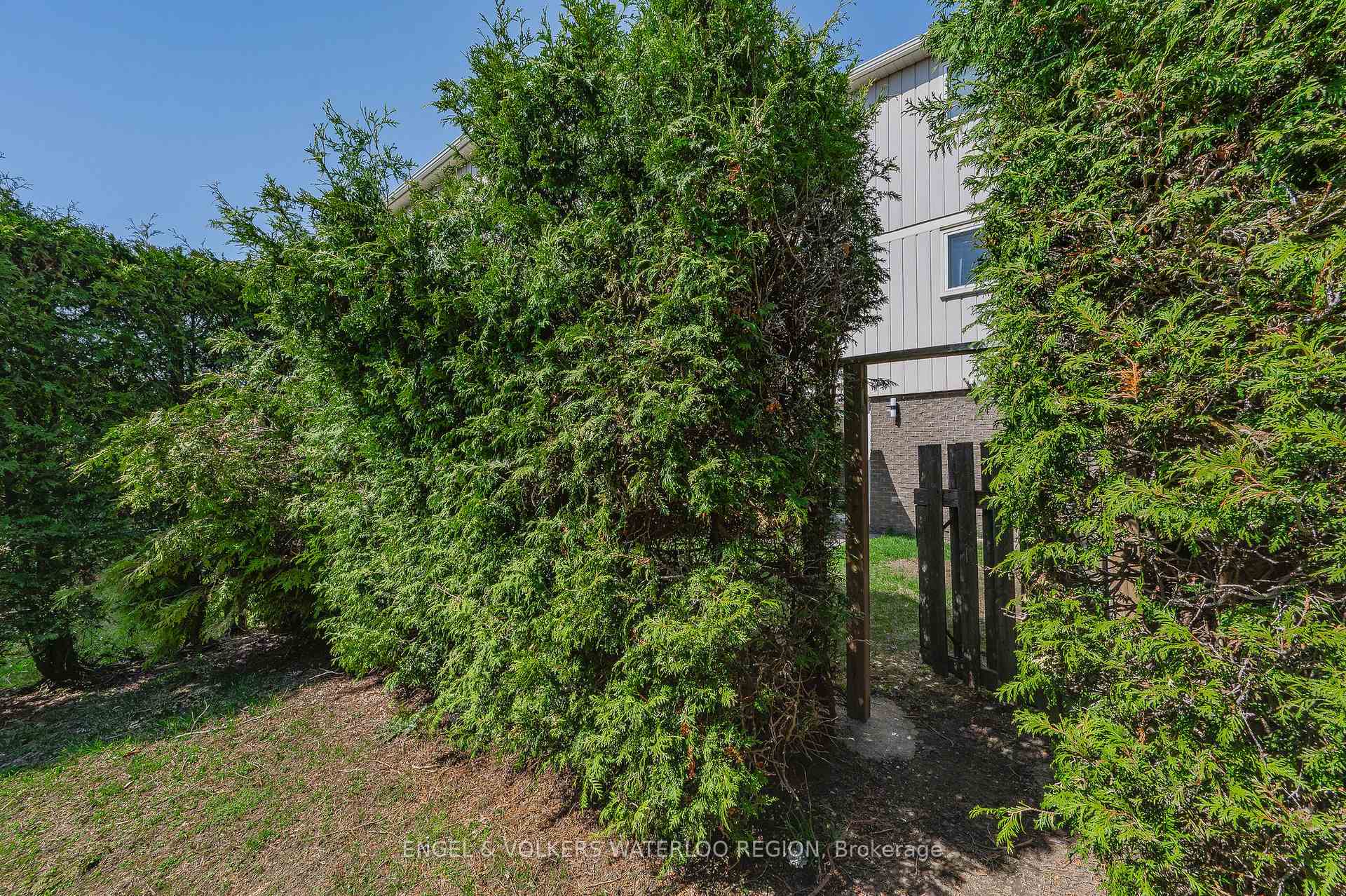 Photo 41 of Unit 39, 51 Paulander Drive, Kitchener — HOMEH