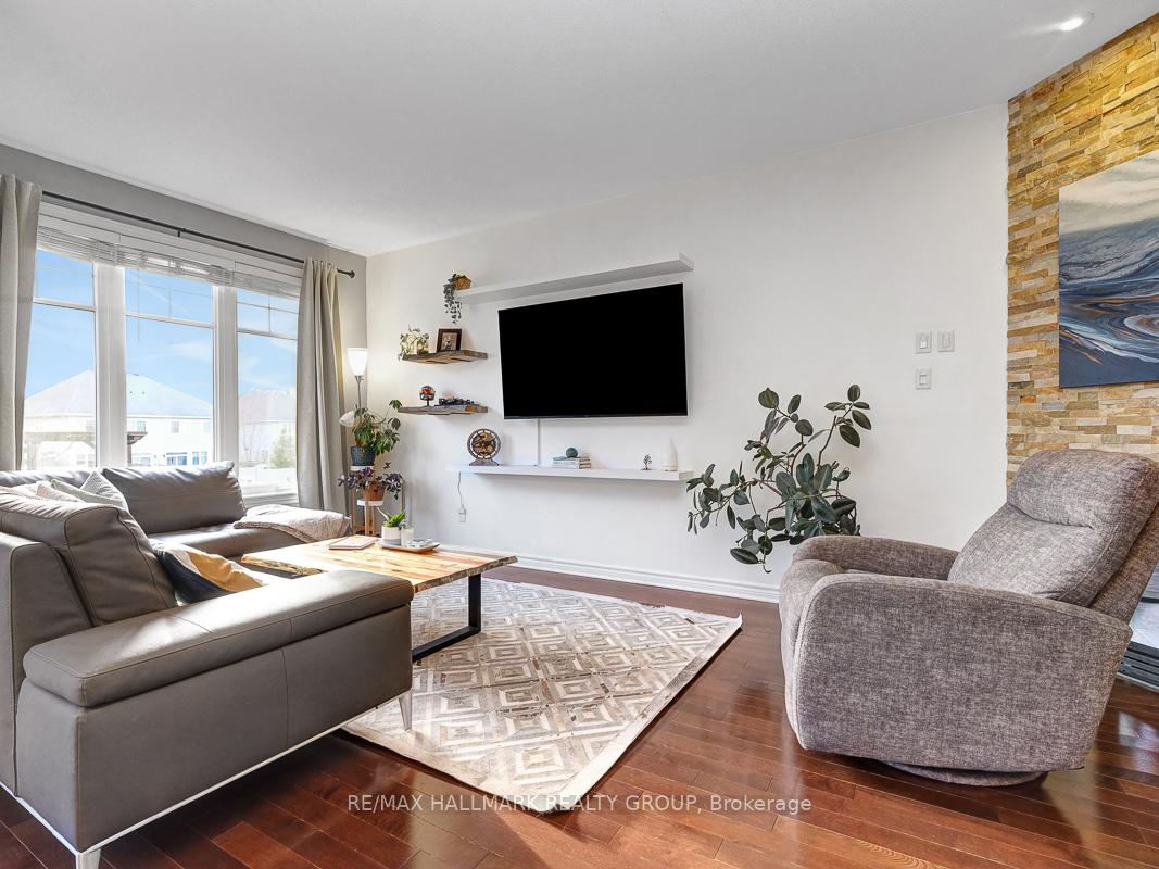 Photo 4 of 239 Espin Heights, Ottawa, Barrhaven - Stonebridge — HOMEH