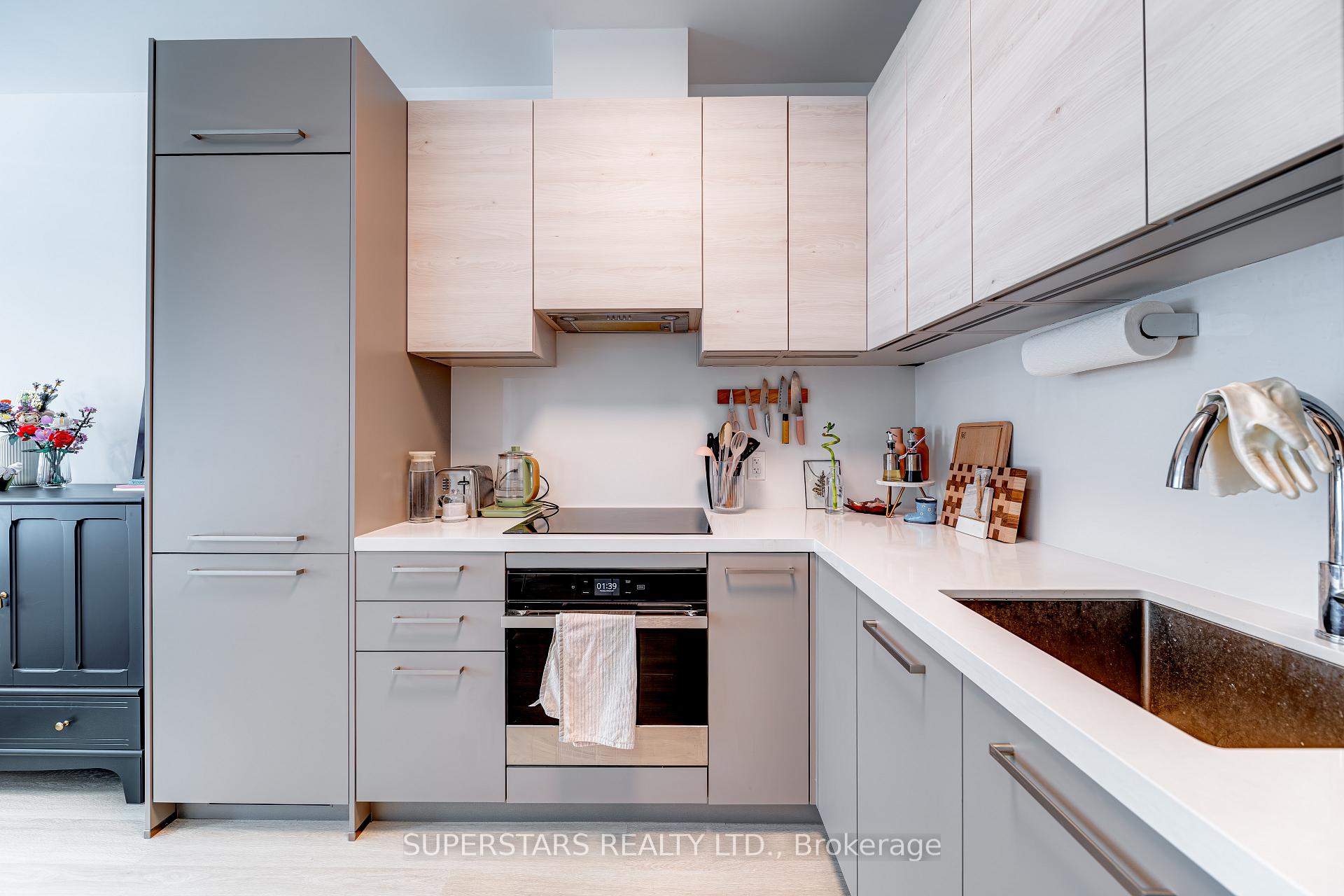 Photo 8 of Unit 203, 12 Gandhi Lane, Markham, Commerce Valley — HOMEH
