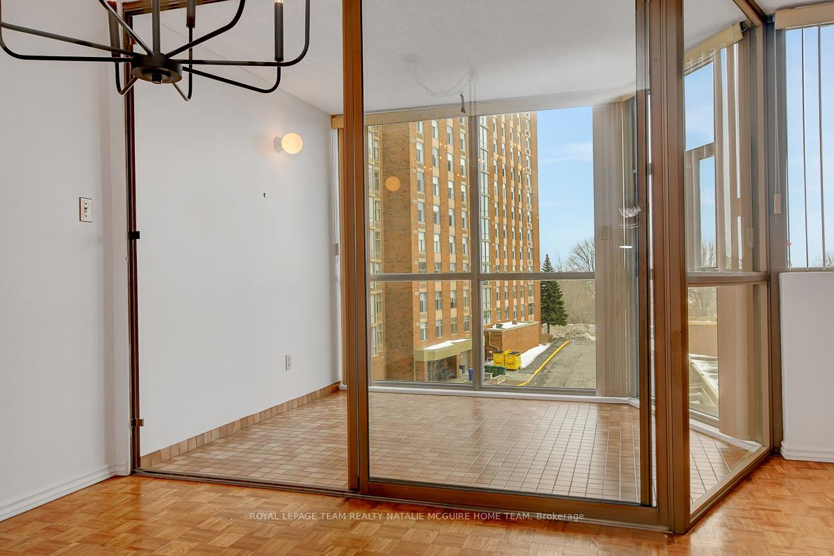 Photo 20 of Unit 412, 2760 Carousel Crescent, Ottawa, Emerald Woods/Sawmill Creek — HOMEH