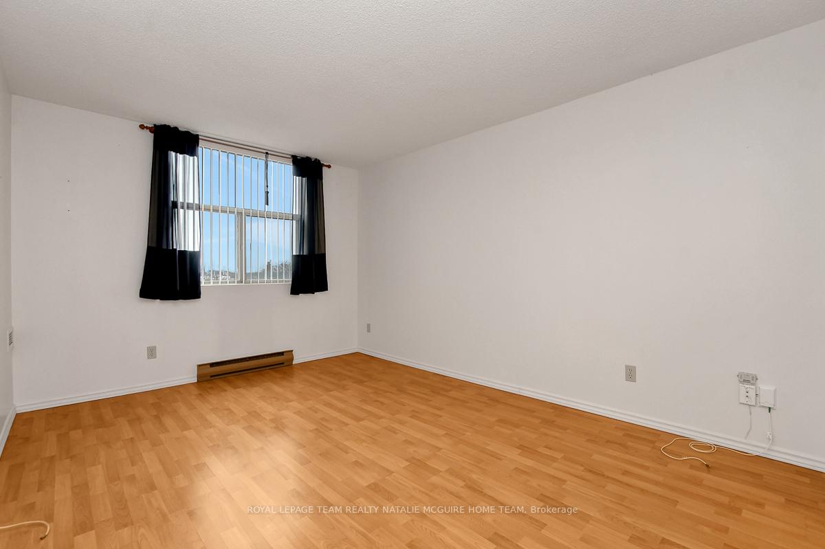 Photo 30 of Unit 412, 2760 Carousel Crescent, Ottawa, Emerald Woods/Sawmill Creek — HOMEH