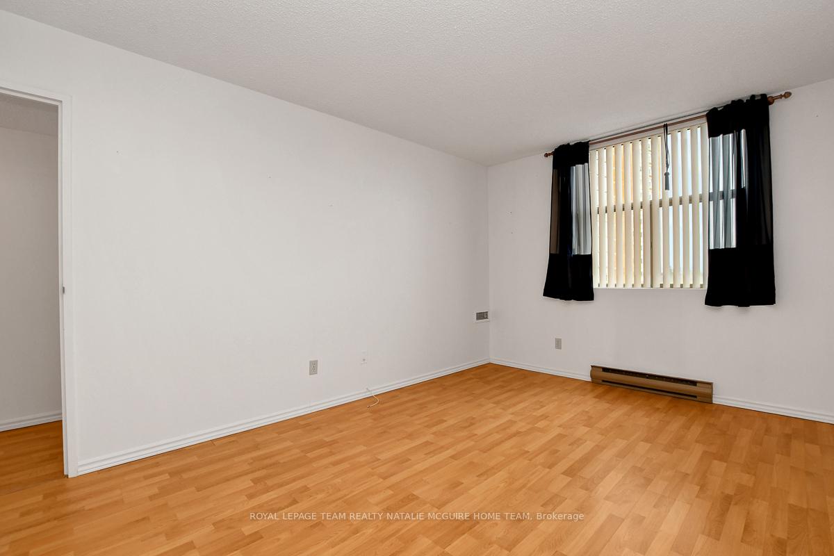 Photo 31 of Unit 412, 2760 Carousel Crescent, Ottawa, Emerald Woods/Sawmill Creek — HOMEH