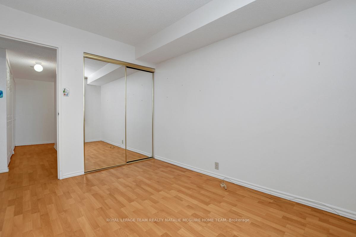 Photo 39 of Unit 412, 2760 Carousel Crescent, Ottawa, Emerald Woods/Sawmill Creek — HOMEH