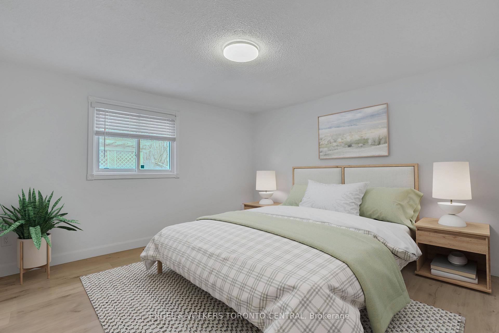 Photo 19 of 192 Edgehill Drive, Barrie, 400 North — HOMEH