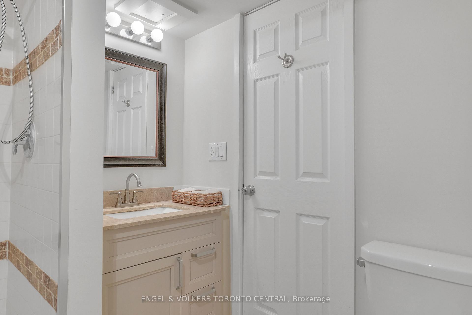 Photo 36 of 192 Edgehill Drive, Barrie, 400 North — HOMEH