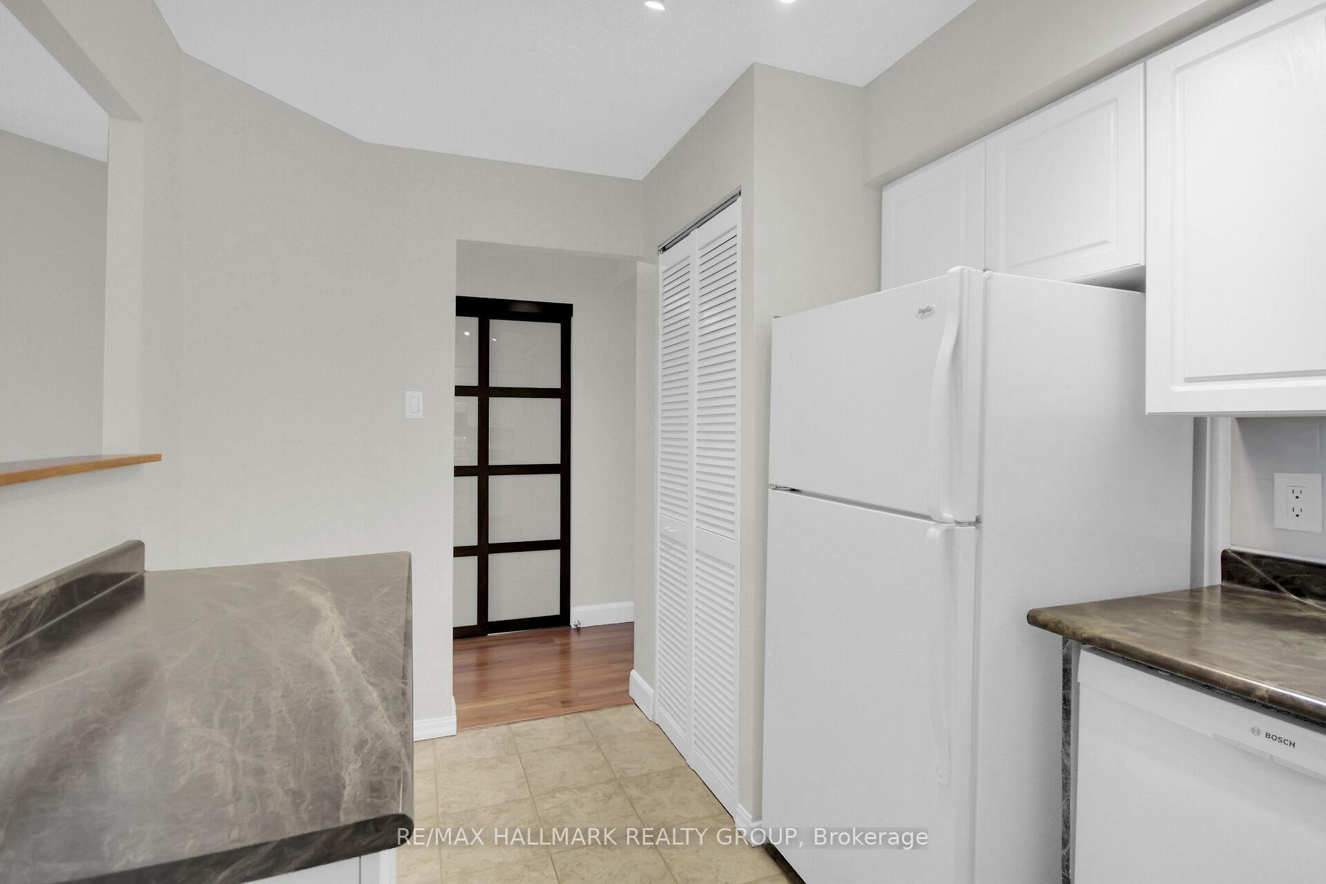Photo 6 of Unit 308, 1025 Grenon Avenue, Ottawa, Fairfield Heights — HOMEH