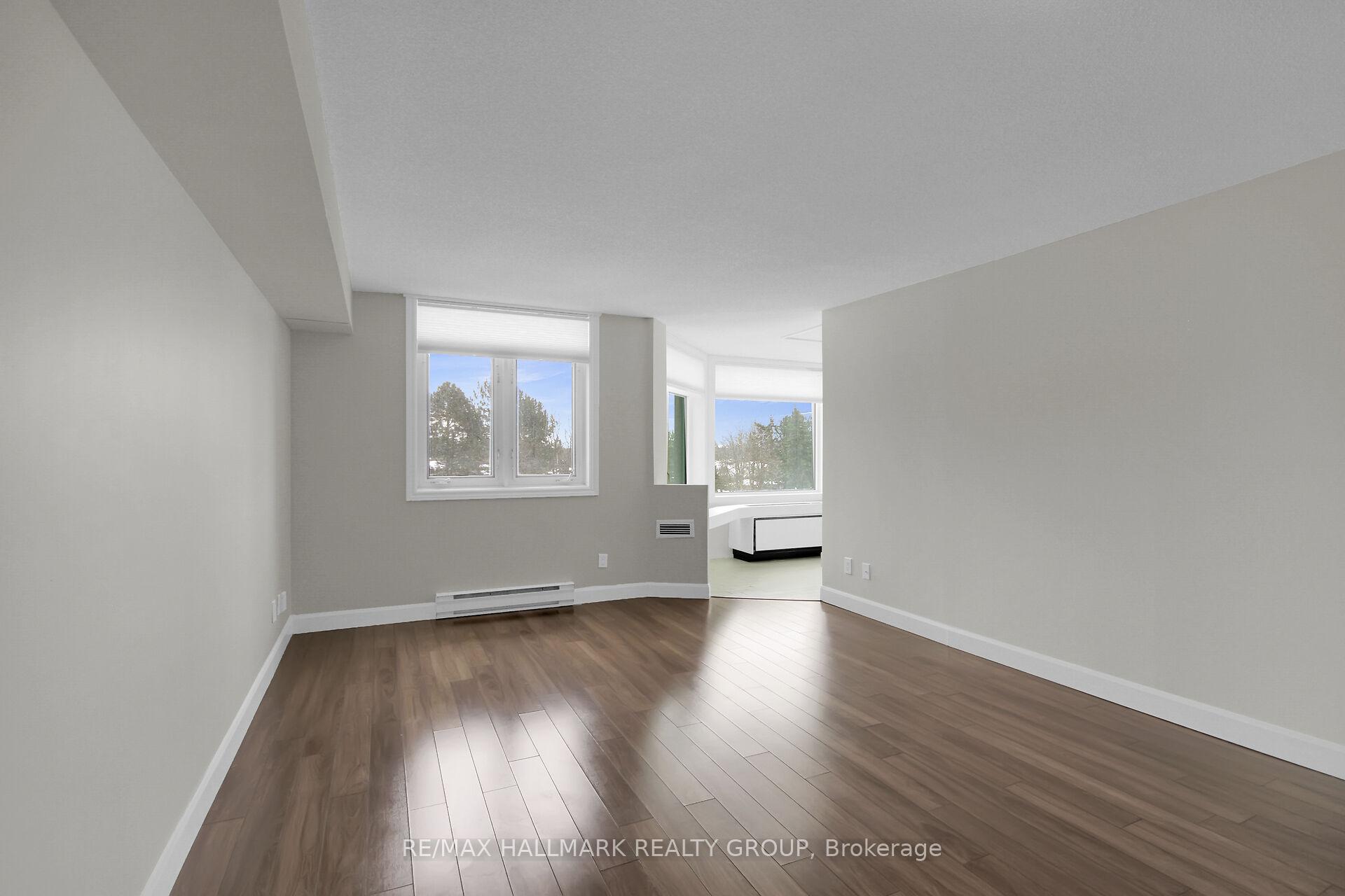 Photo 10 of Unit 308, 1025 Grenon Avenue, Ottawa, Fairfield Heights — HOMEH