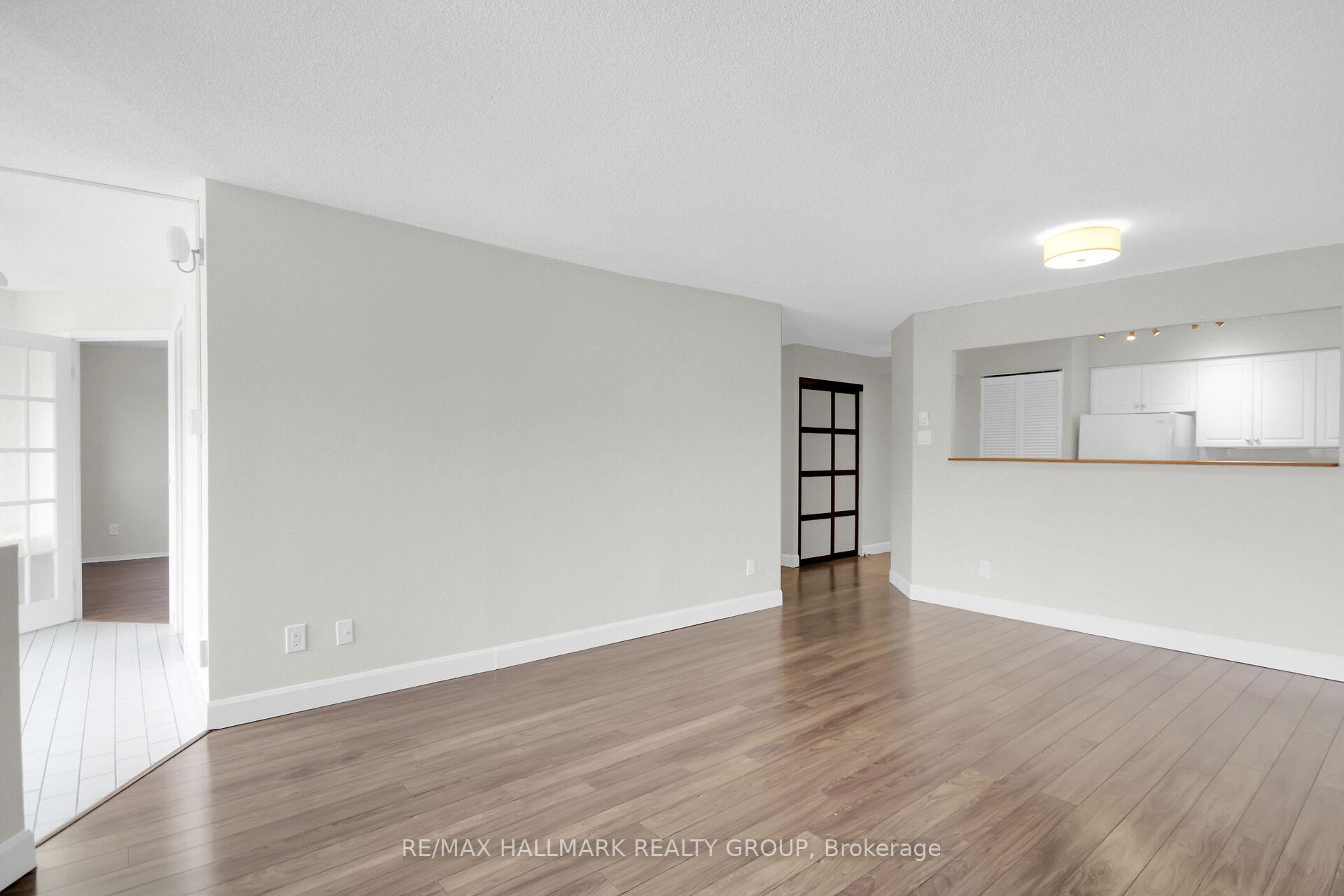 Photo 12 of Unit 308, 1025 Grenon Avenue, Ottawa, Fairfield Heights — HOMEH