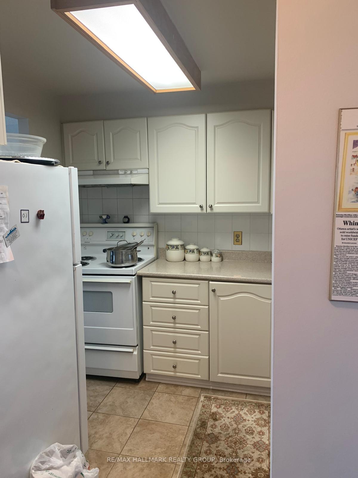 Photo 6 of Unit 606, 1440 Heron Road, Ottawa, Heron Gate — HOMEH
