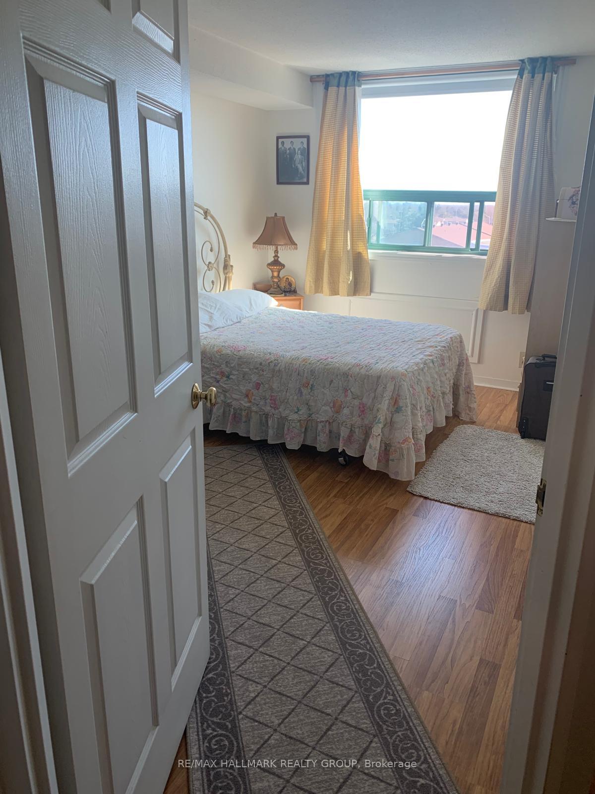 Photo 9 of Unit 606, 1440 Heron Road, Ottawa, Heron Gate — HOMEH