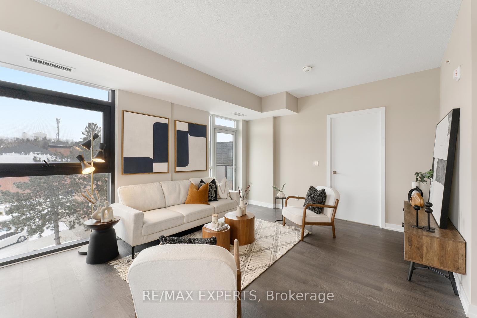 Photo 4 of Unit 315, 50 Ann Street, Caledon, Bolton West — HOMEH
