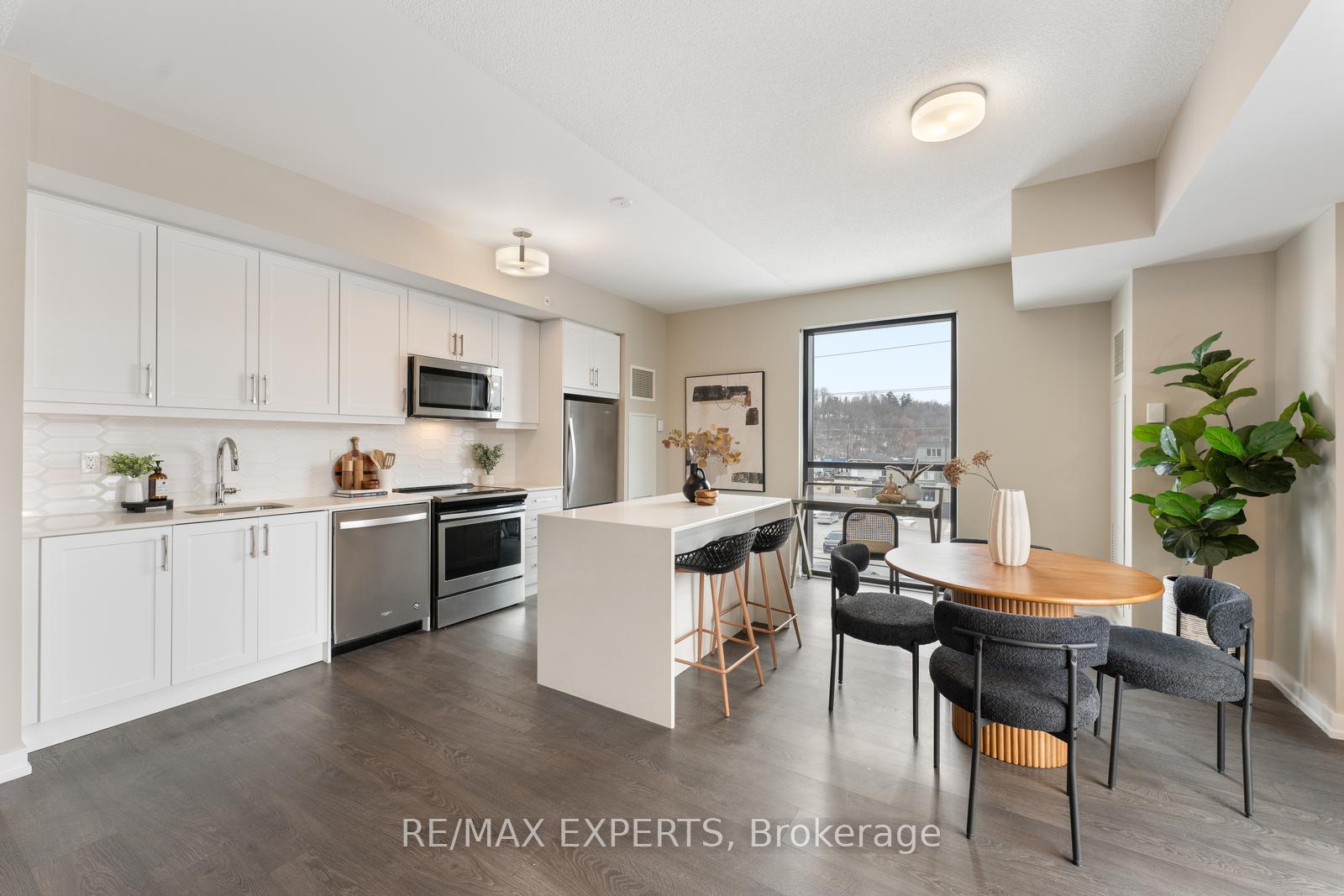 Photo 2 of Unit 315, 50 Ann Street, Caledon, Bolton West — HOMEH