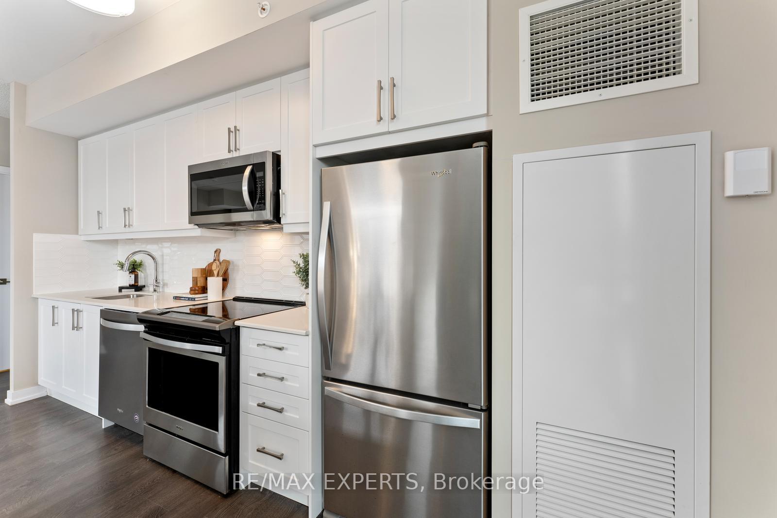 Photo 27 of Unit 315, 50 Ann Street, Caledon, Bolton West — HOMEH