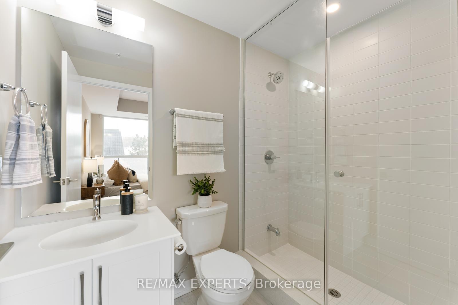 Photo 30 of Unit 315, 50 Ann Street, Caledon, Bolton West — HOMEH