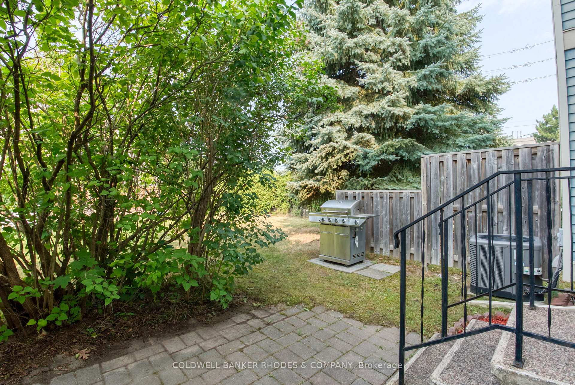 Photo 31 of 2 Saxton Private, Ottawa, Redwood Park — HOMEH