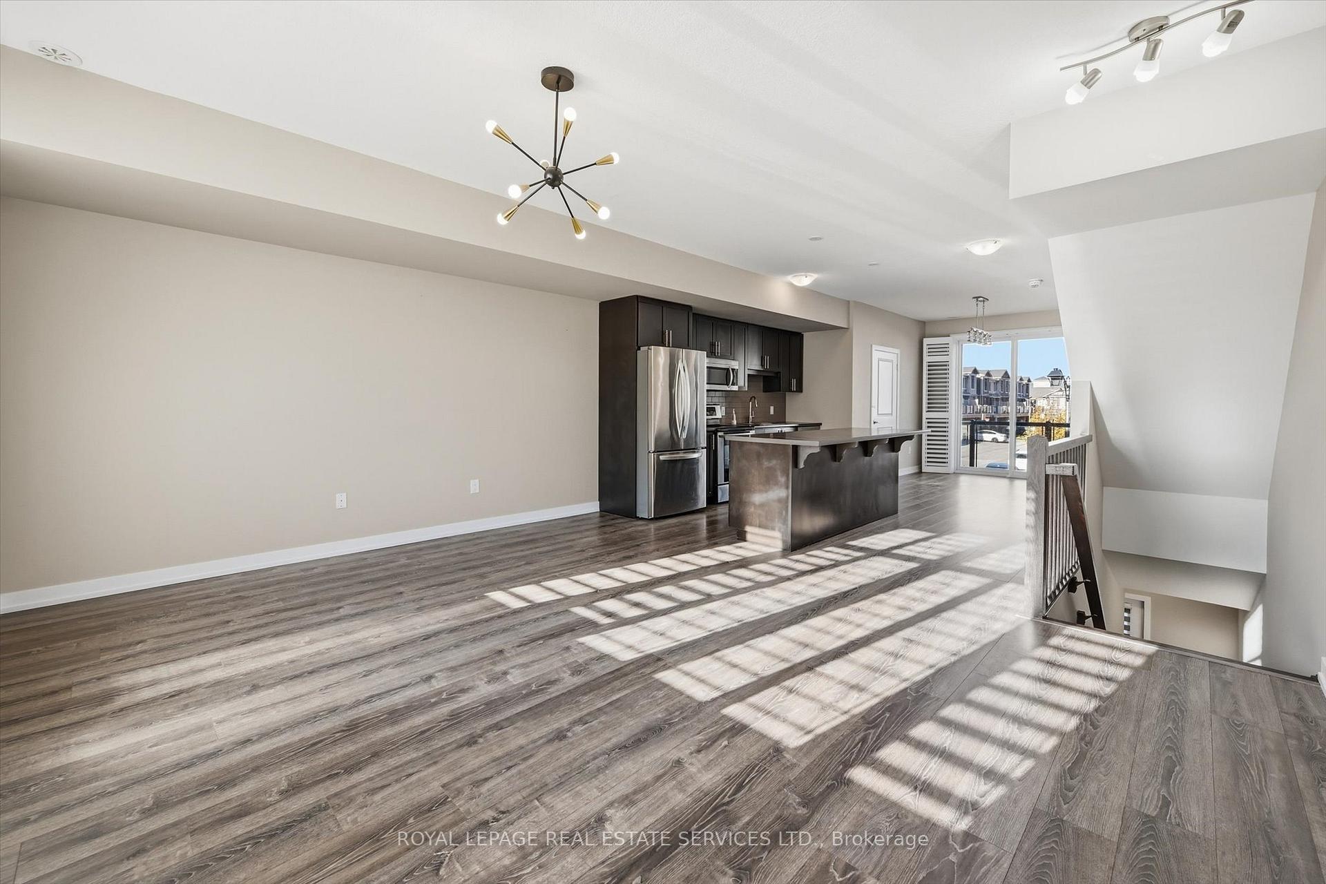 Photo 7 of 85 Esplanade Lane, Grimsby, Grimsby Beach — HOMEH