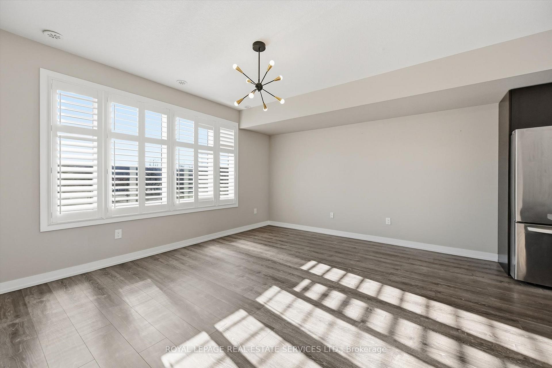 Photo 8 of 85 Esplanade Lane, Grimsby, Grimsby Beach — HOMEH