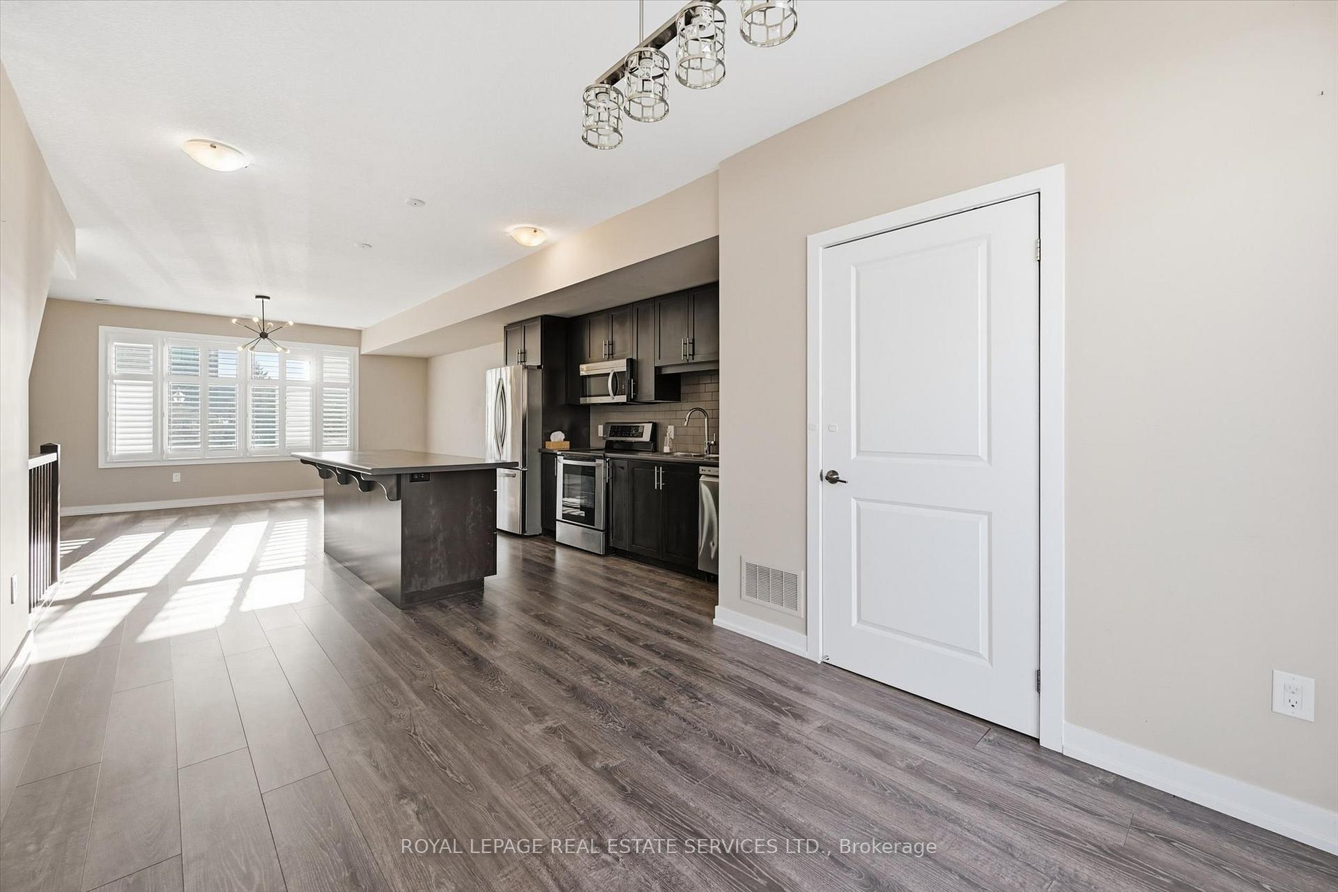 Photo 23 of 85 Esplanade Lane, Grimsby, Grimsby Beach — HOMEH