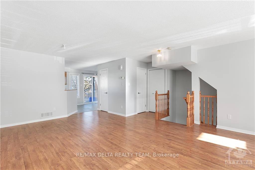 Photo 7 of 4471 Harper Avenue, Ottawa, Carson Grove — HOMEH