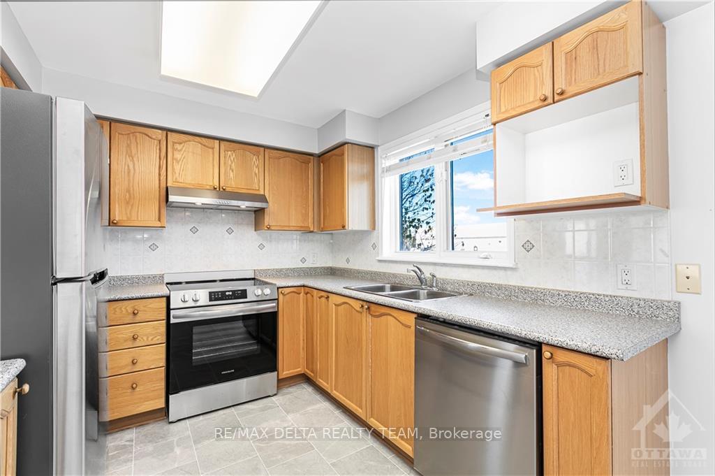 Photo 9 of 4471 Harper Avenue, Ottawa, Carson Grove — HOMEH