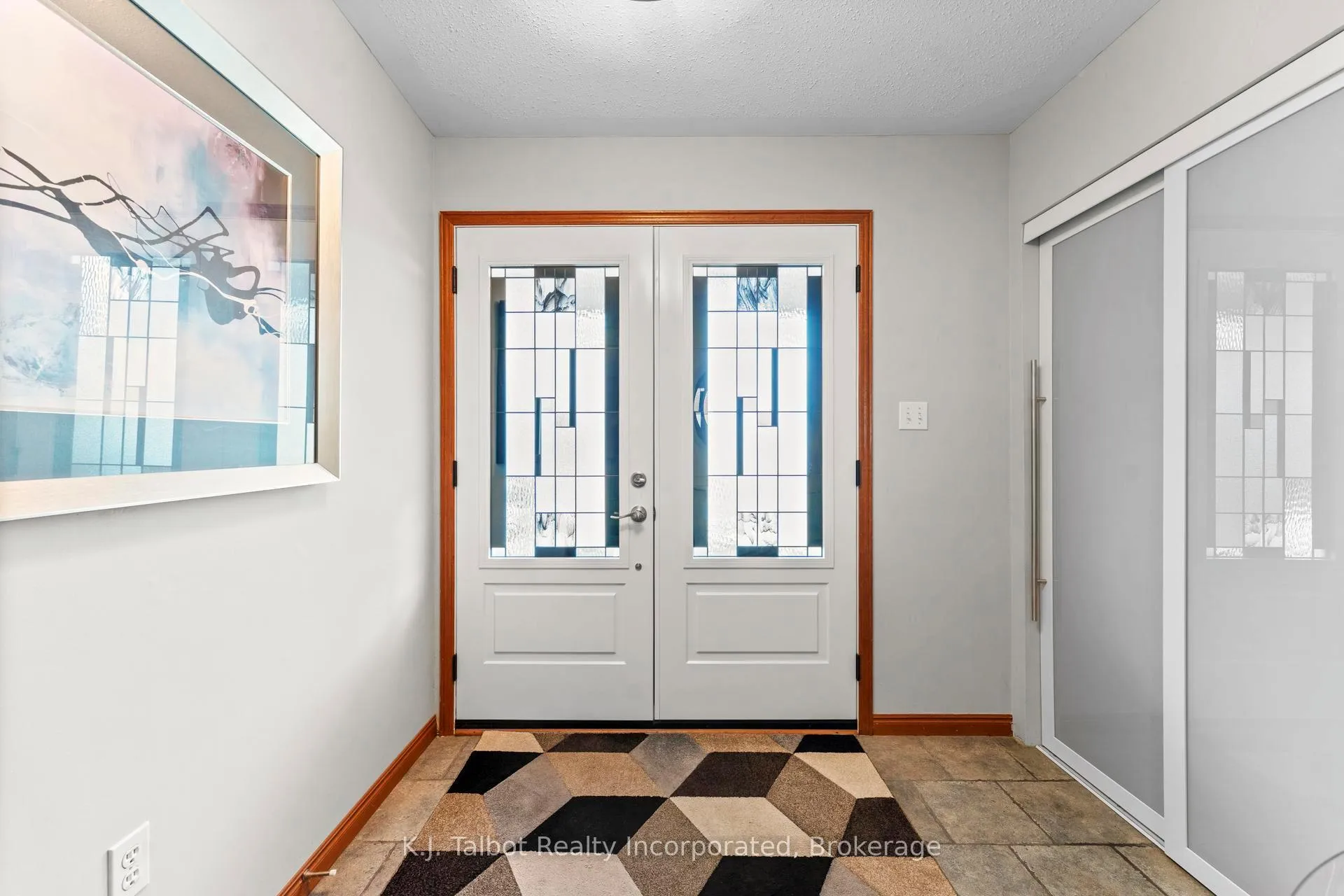 Photo 6 of 370 Eldon Street S, Goderich, Goderich (Town) — HOMEH