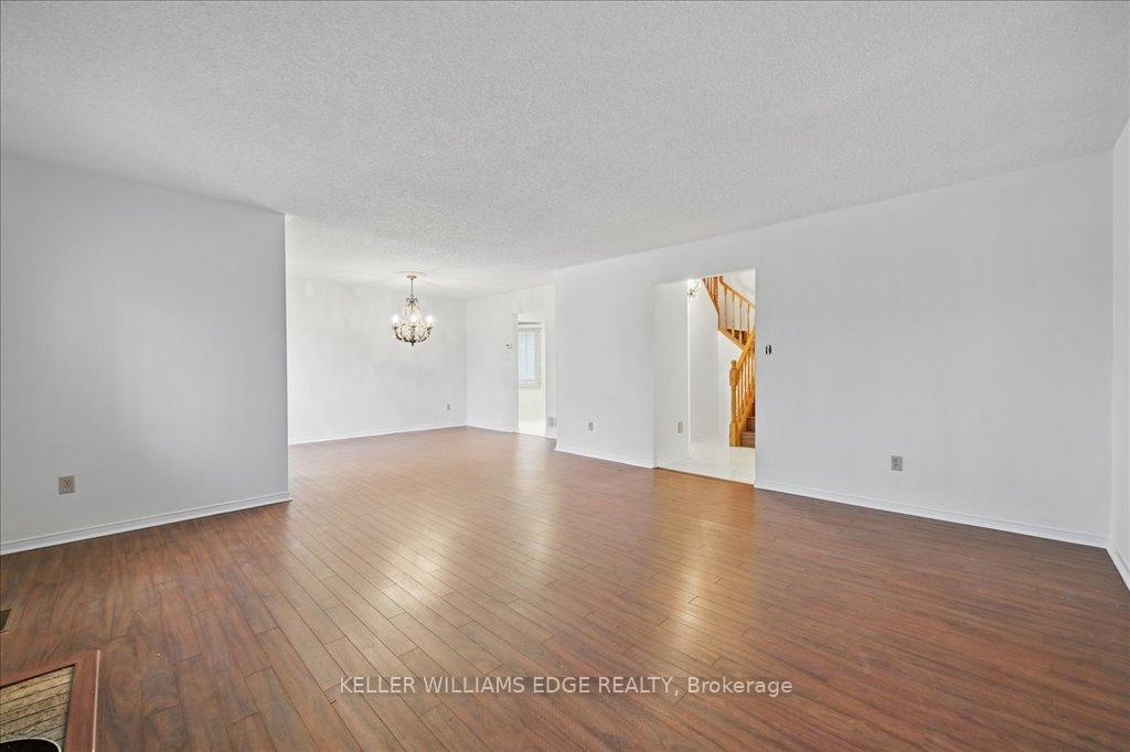 Photo 12 of Unit 6, 38 Elora Drive, Hamilton, Fessenden — HOMEH