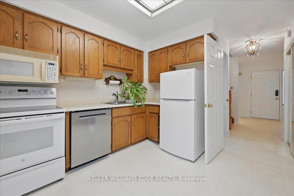 Photo 20 of Unit 6, 38 Elora Drive, Hamilton, Fessenden — HOMEH