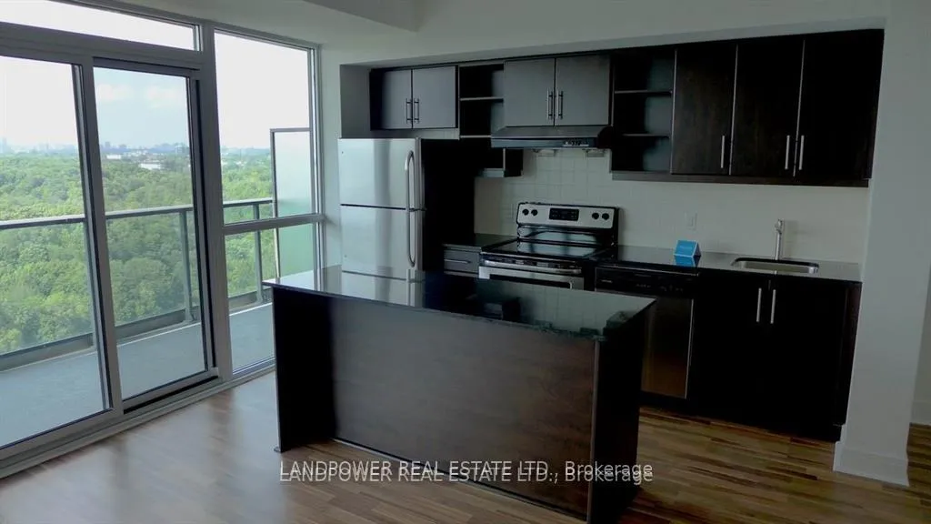 Photo 4 of Unit Lph3, 35 Brian Peck Crescent, Toronto, Thorncliffe Park — HOMEH