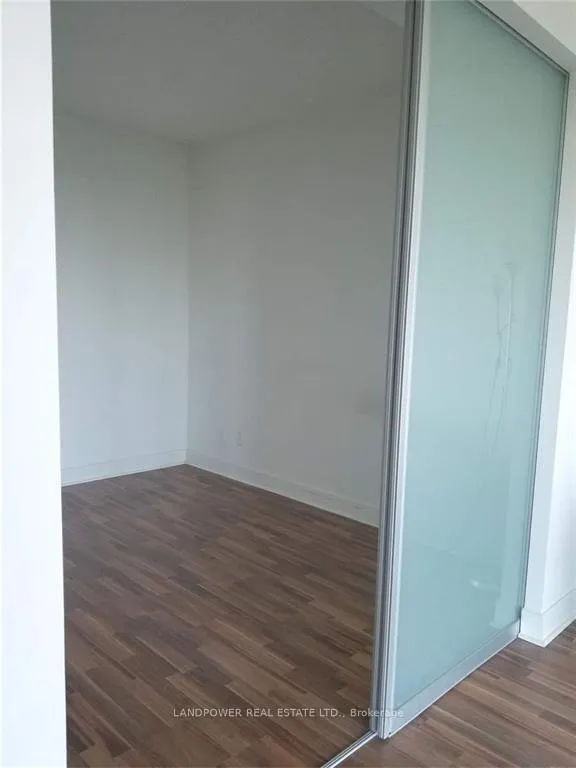 Photo 13 of Unit Lph3, 35 Brian Peck Crescent, Toronto, Thorncliffe Park — HOMEH